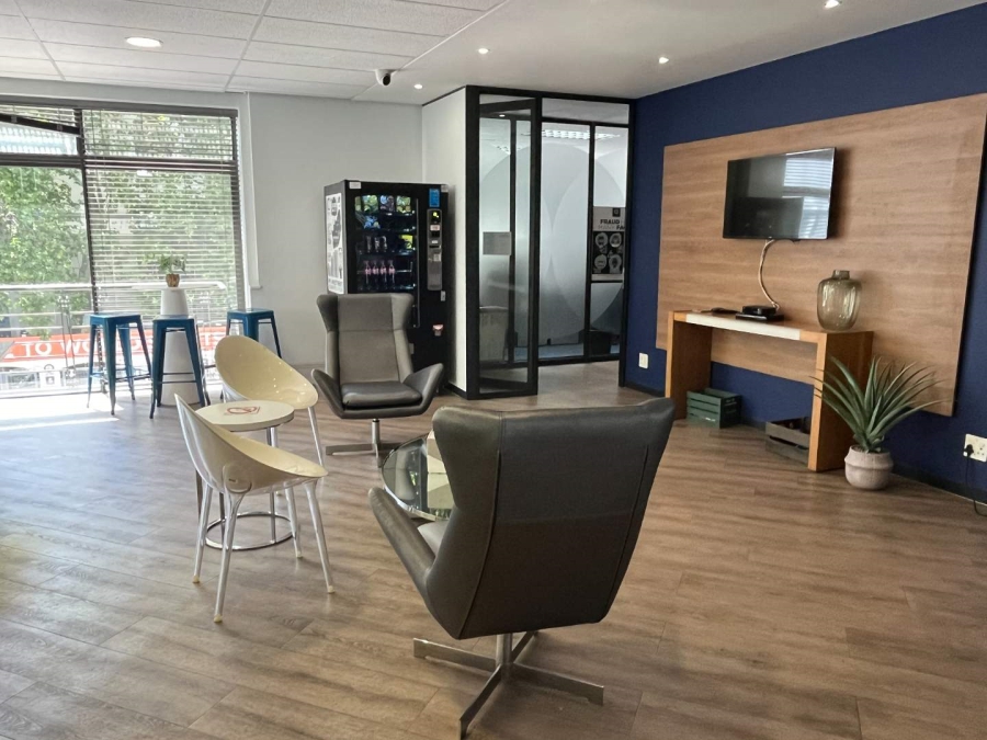 To Let commercial Property for Rent in Newlands Western Cape